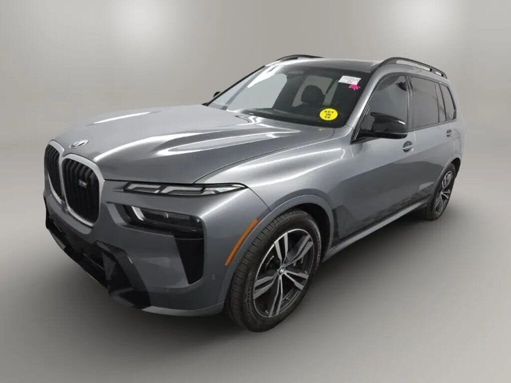 2023 BMW X7