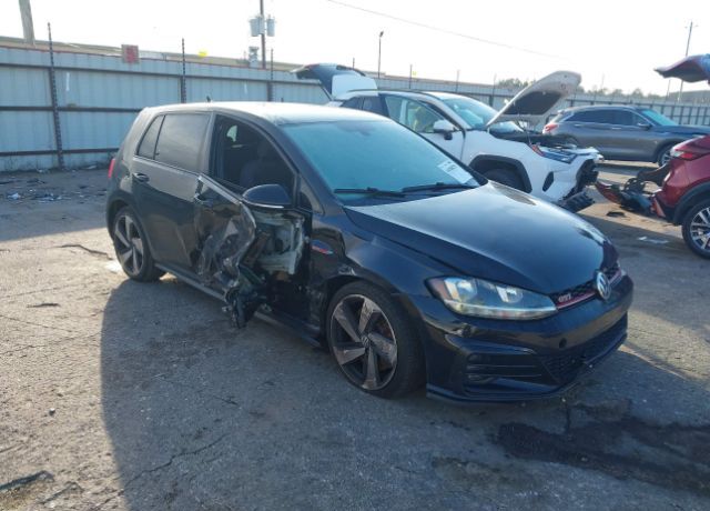 2021 VOLKSWAGEN Golf GTI