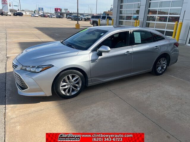 2019 TOYOTA Avalon