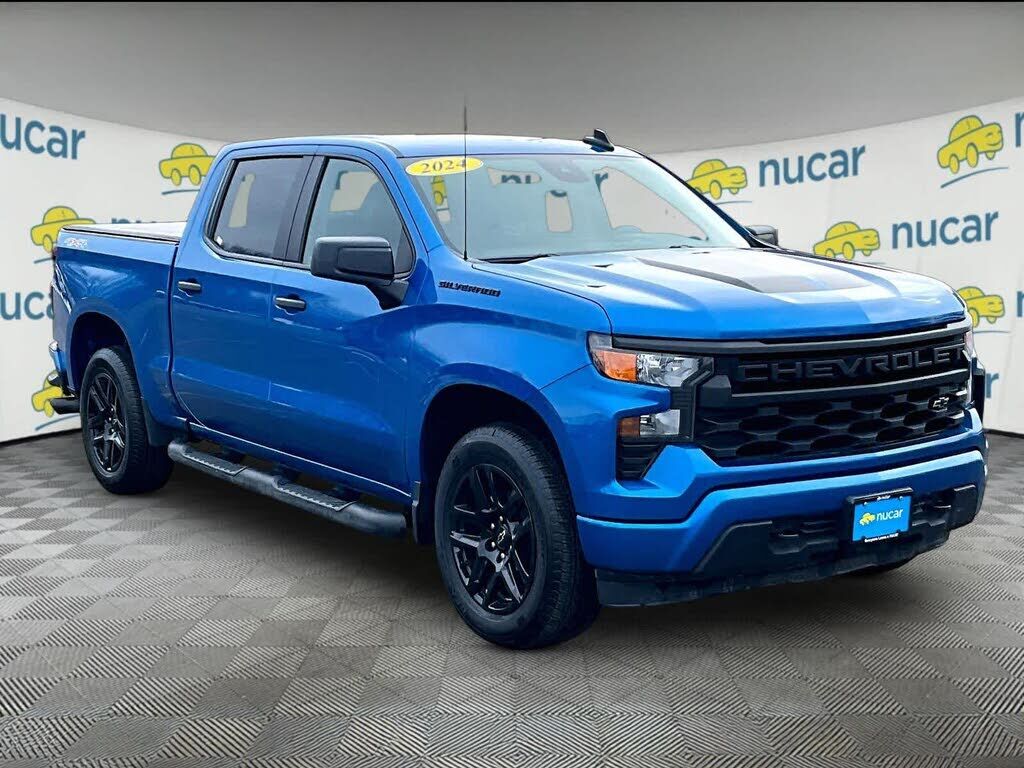 2024 CHEVROLET Silverado