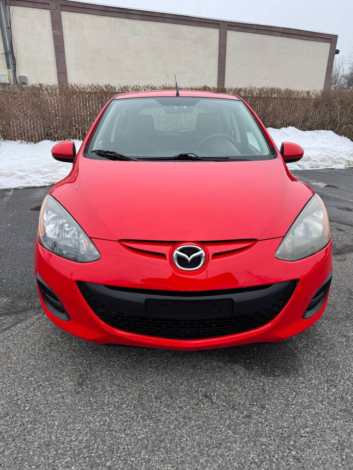 2014 MAZDA Mazda2