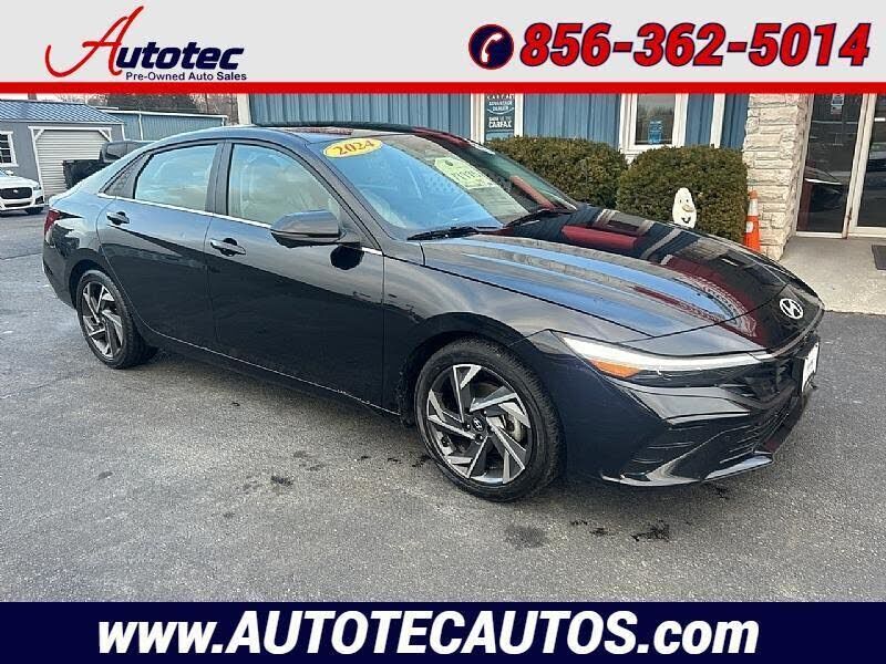 2024 HYUNDAI Elantra
