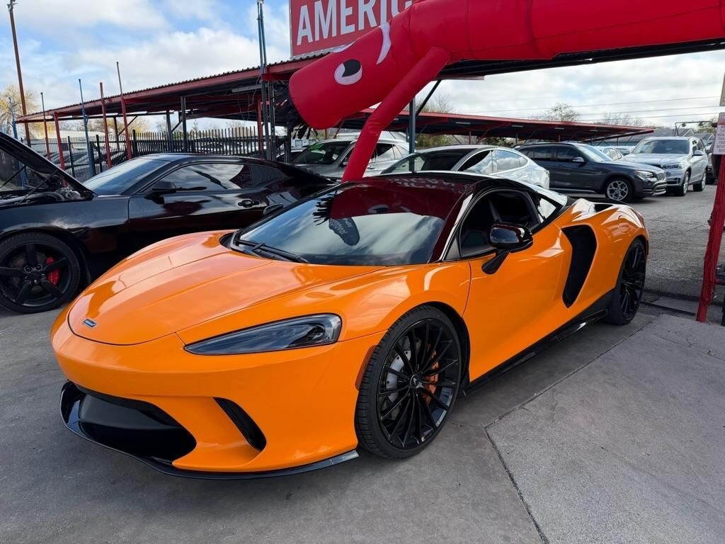2020 MCLAREN GT