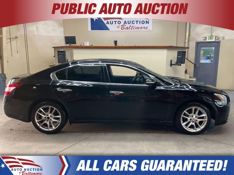 Nissan Maxima