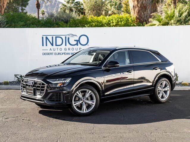 2023 AUDI Q8