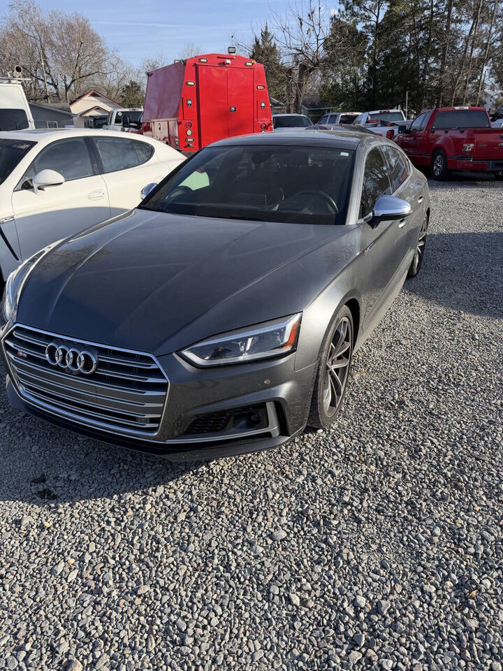 2018 AUDI S5
