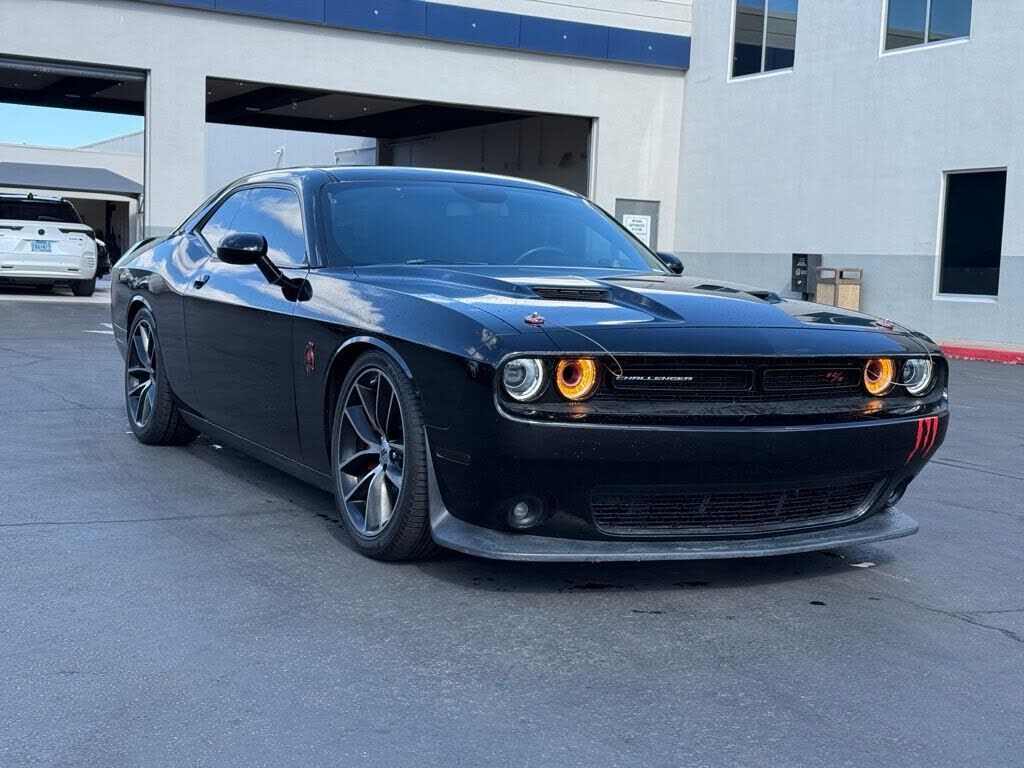 2018 DODGE Challenger