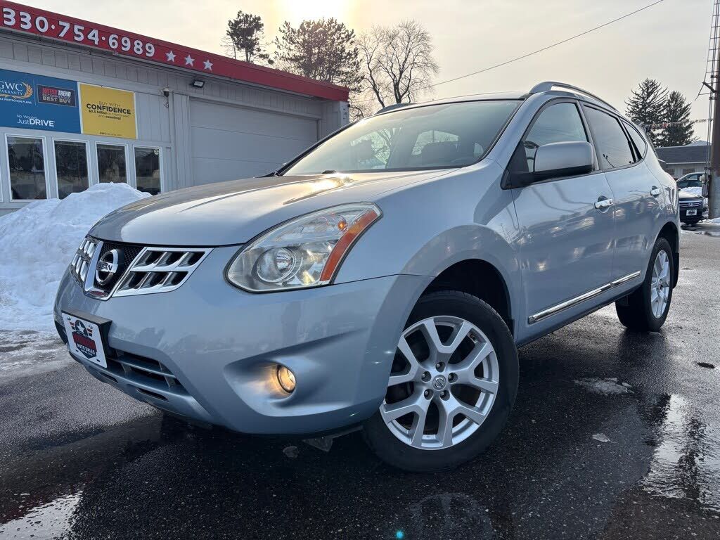 2011 NISSAN Rogue