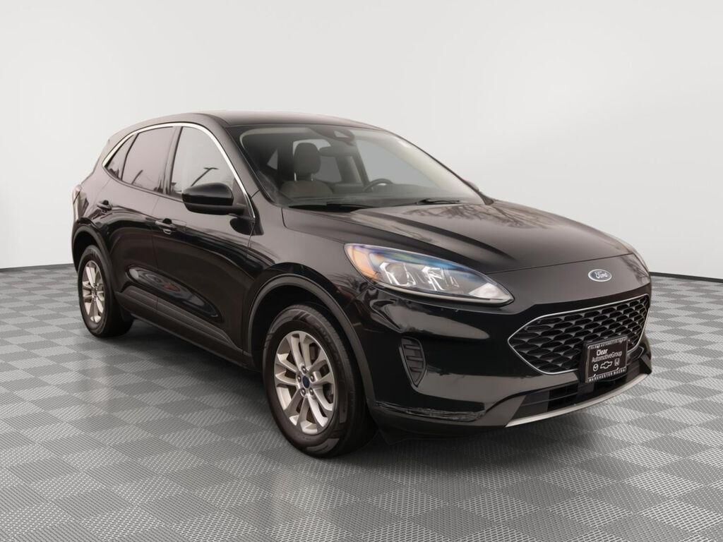 2020 FORD Escape