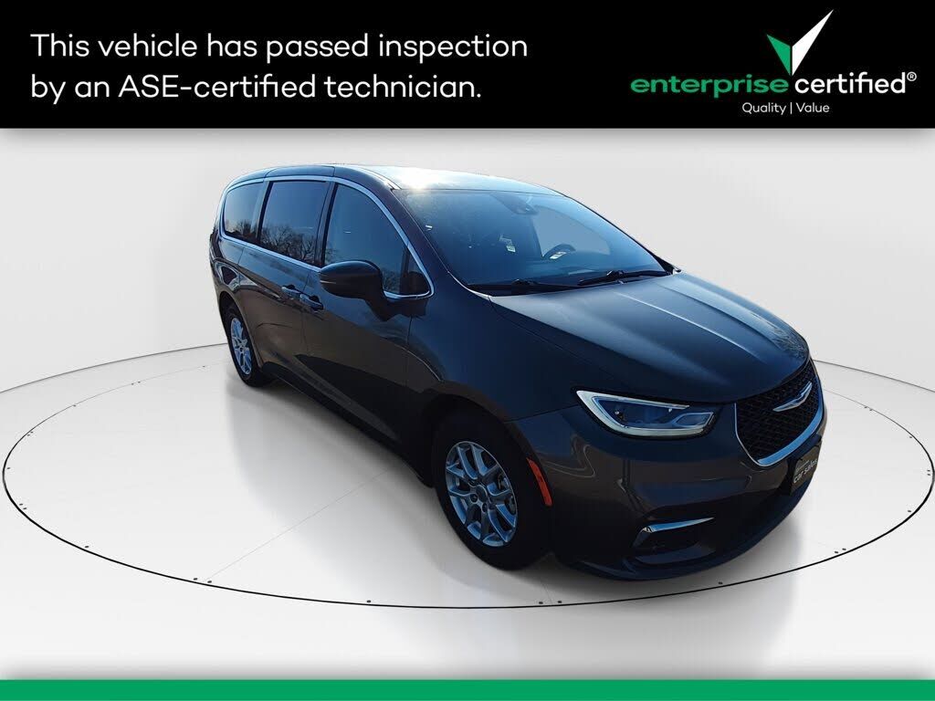 2023 CHRYSLER Pacifica