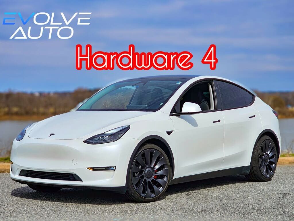 2024 TESLA Model Y