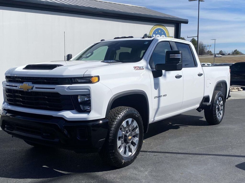 2026 CHEVROLET Silverado HD