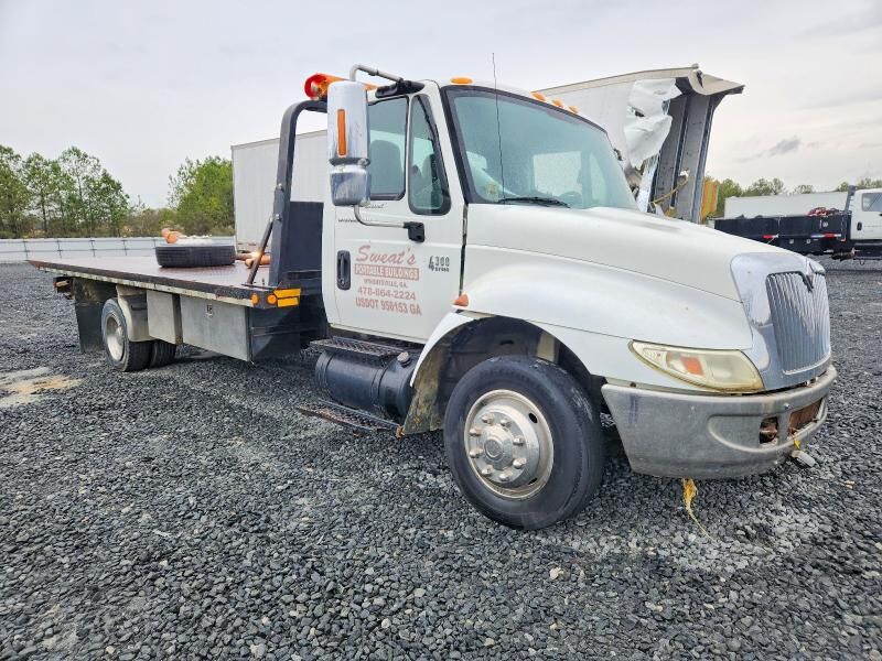 2002 INTERNATIONAL MA025