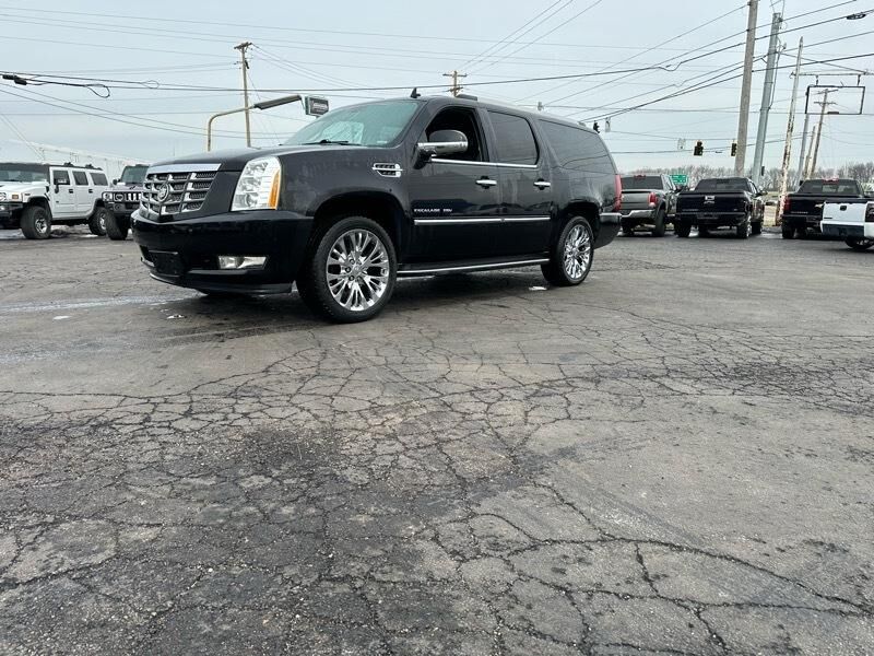2012 CADILLAC Escalade