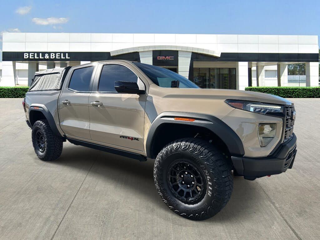 2024 GMC Canyon