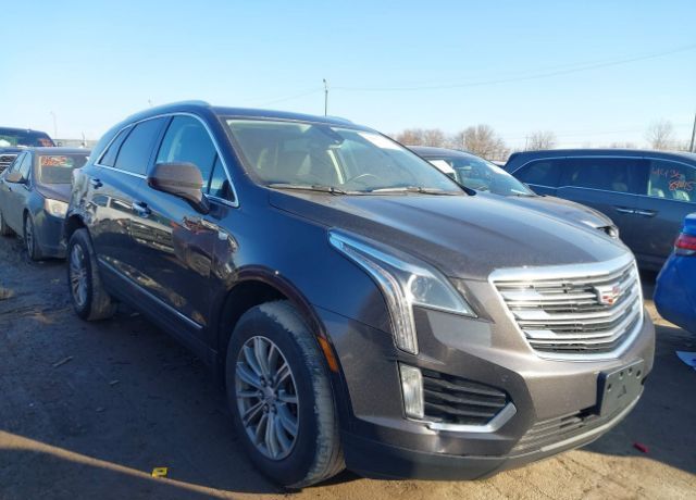 2017 CADILLAC XT5