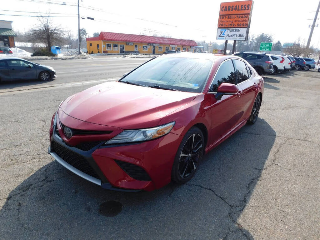 2019 TOYOTA Camry