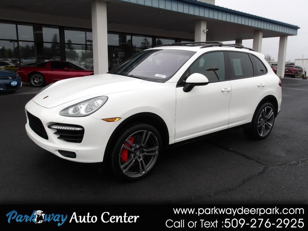 2012 PORSCHE Cayenne