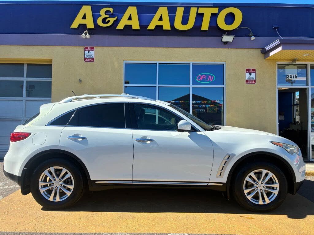 Infiniti FX35