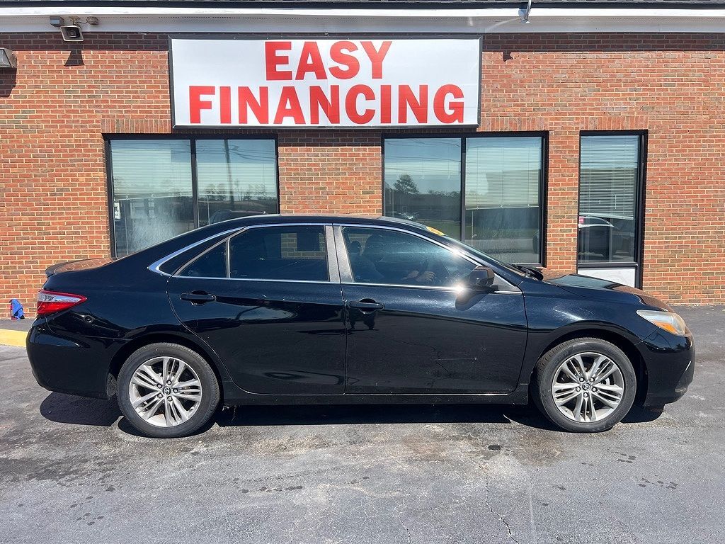 2017 TOYOTA Camry