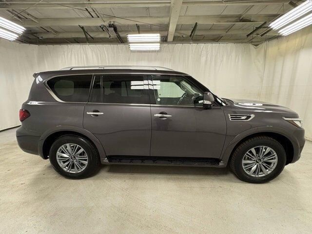 2024 INFINITI QX80
