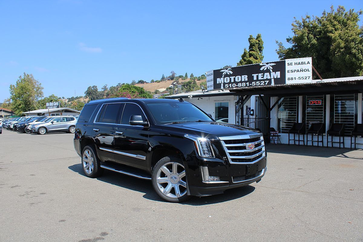 2018 CADILLAC Escalade