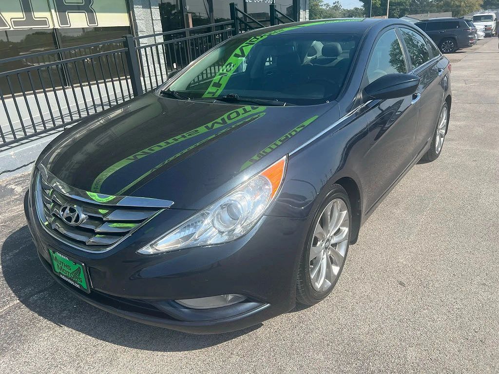 2013 HYUNDAI Sonata