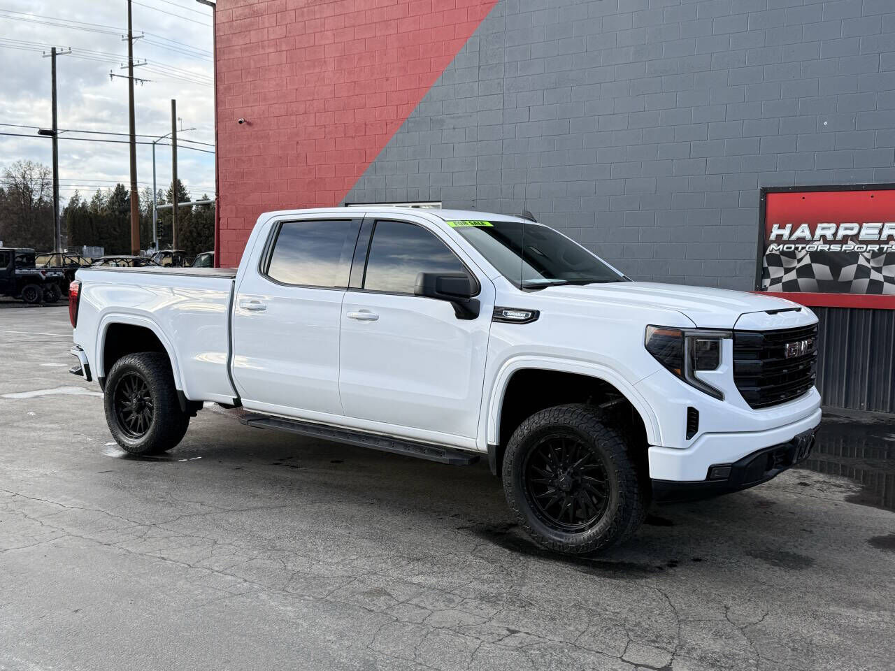 2024 GMC Sierra