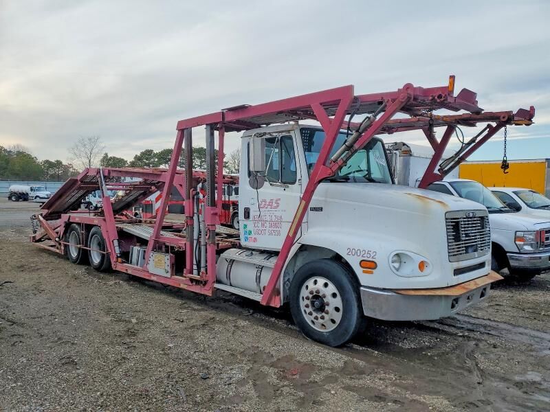 2001 FREIGHTLINER FL112