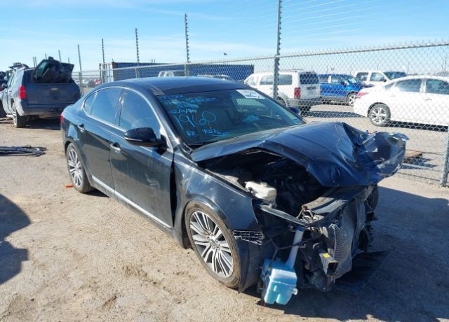 2014 KIA Cadenza