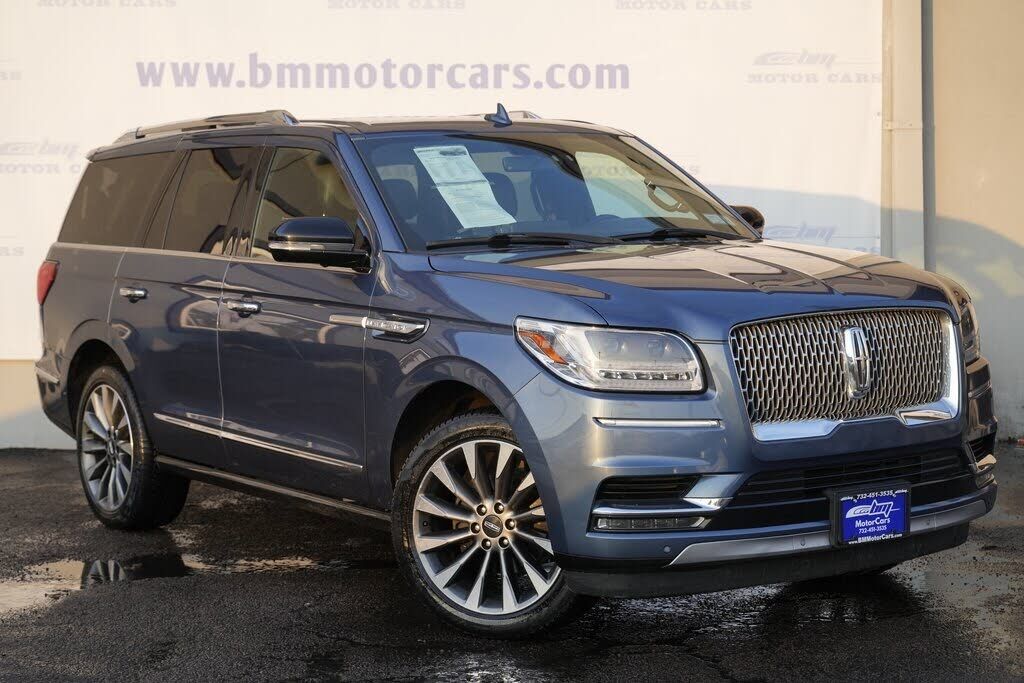 2019 LINCOLN Navigator