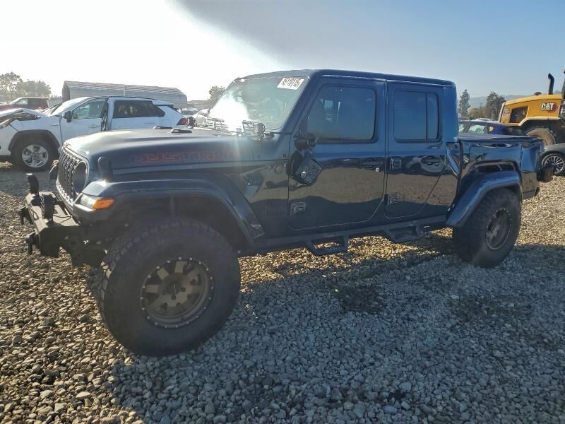 2025 JEEP Gladiator