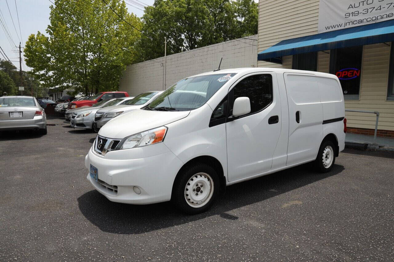 2019 NISSAN NV200