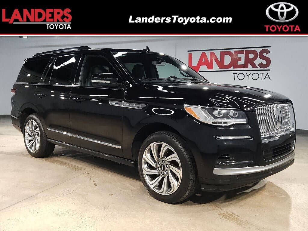 2024 LINCOLN Navigator