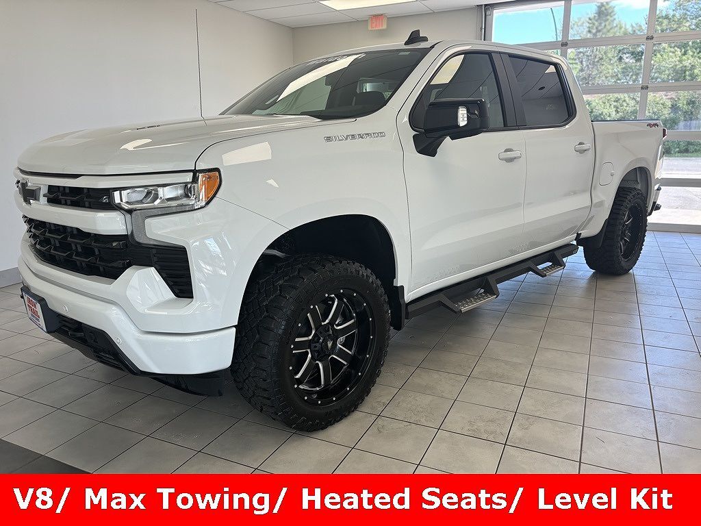 2024 CHEVROLET Silverado