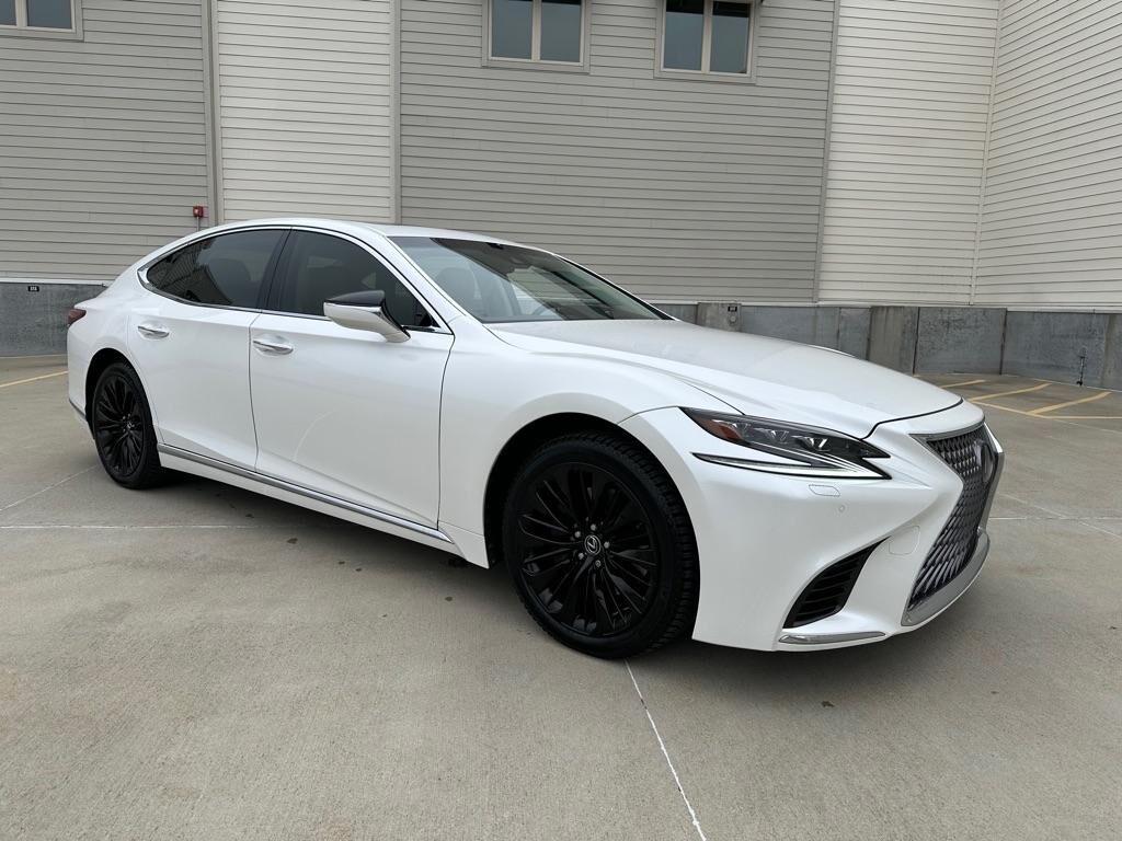 2018 LEXUS LS