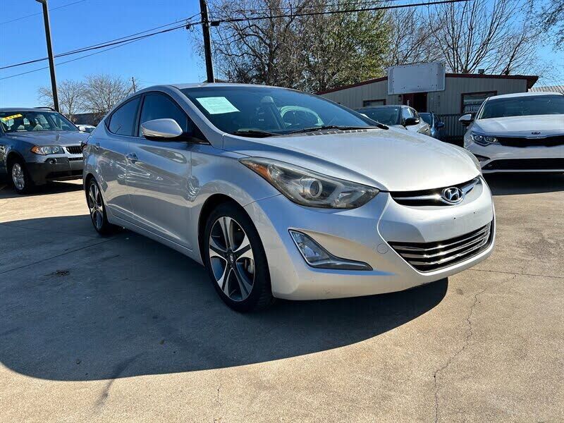 2015 HYUNDAI Elantra