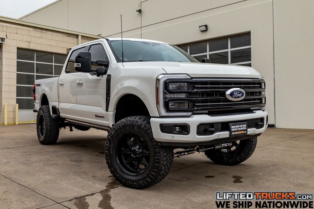 2025 FORD F-250