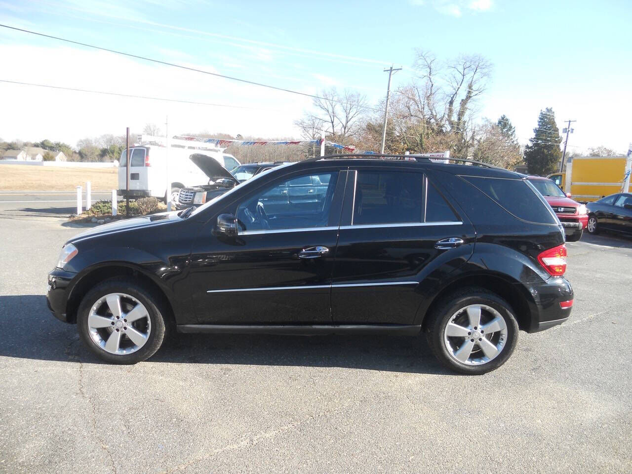2011 MERCEDES-BENZ M-Class