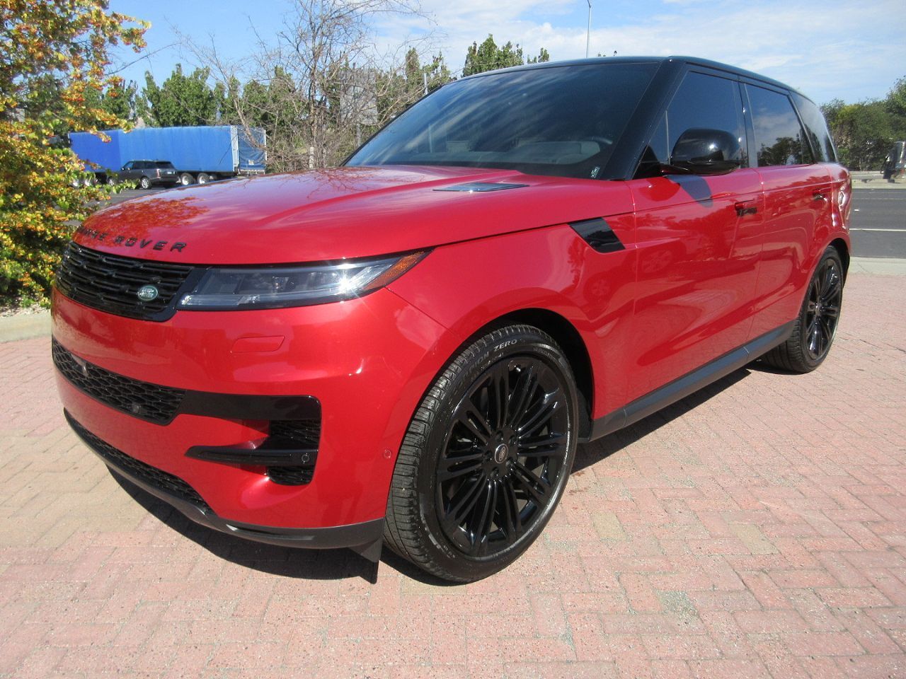 2024 LAND ROVER Range Rover Sport