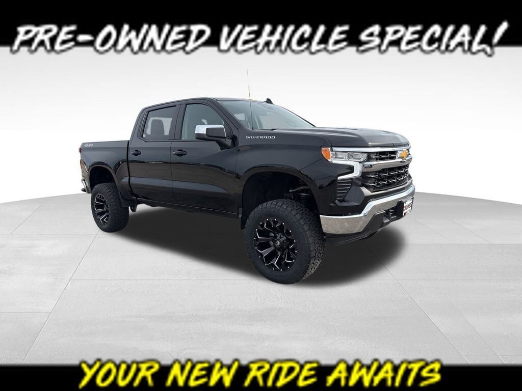 2025 CHEVROLET Silverado