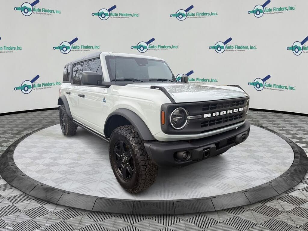 2024 FORD Bronco