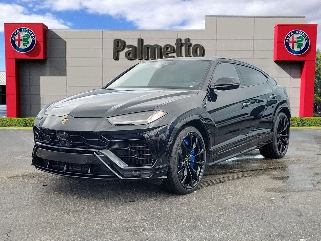 2019 LAMBORGHINI URUS