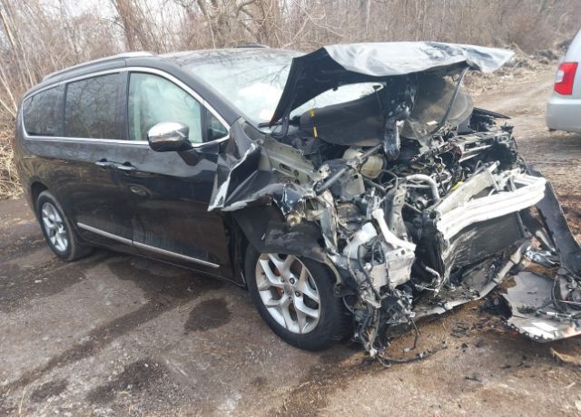 2020 CHRYSLER Pacifica