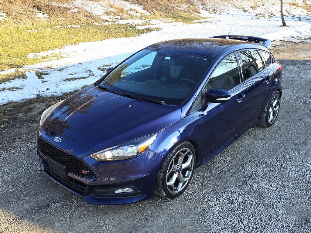 2017 FORD Focus