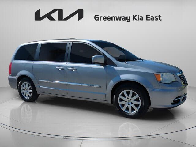 Chrysler Town and Country