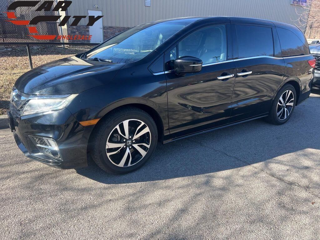 2018 HONDA Odyssey