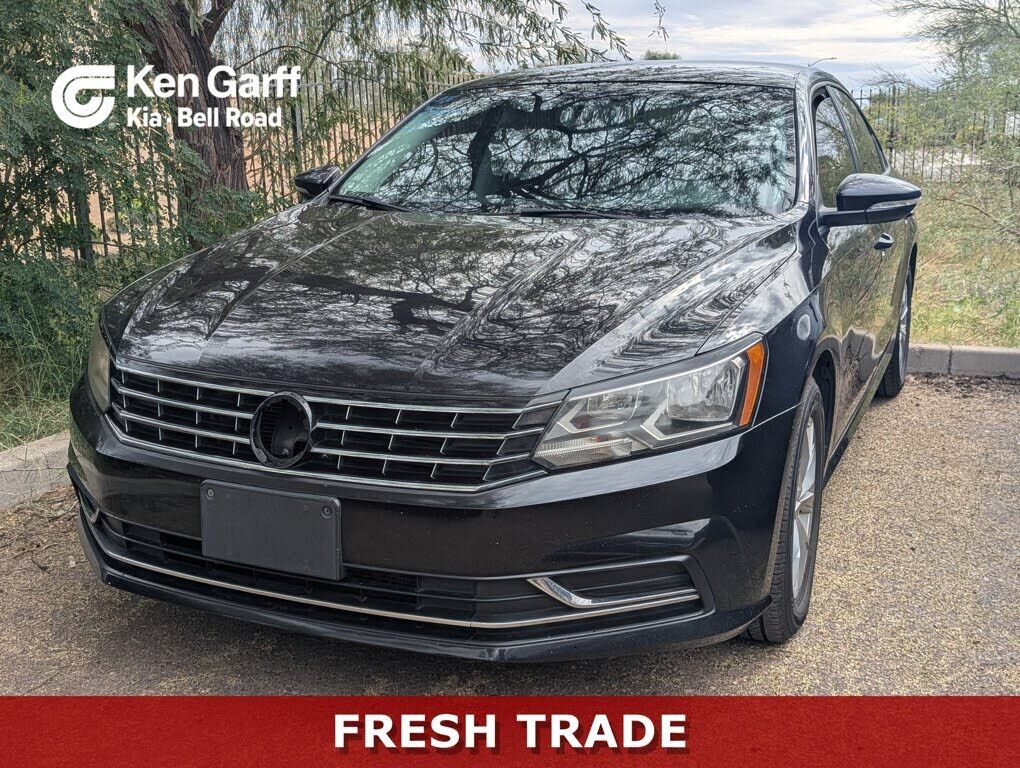 2018 VOLKSWAGEN Passat