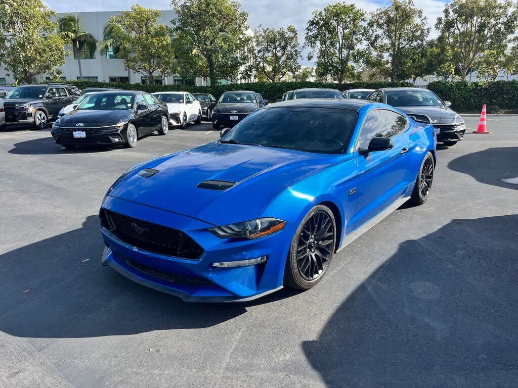 2019 FORD Mustang