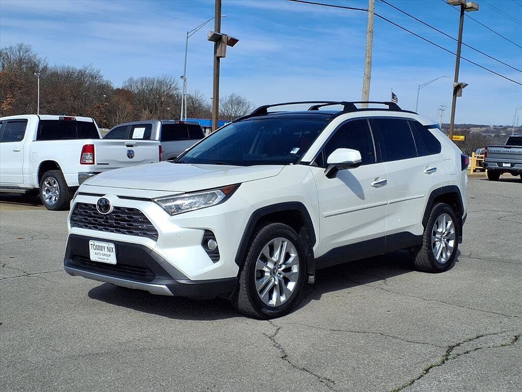 2019 TOYOTA RAV4